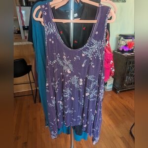 🤎Torrid Floral purple 4 tank top
